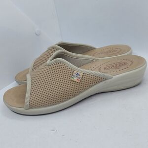 Fly Flot Sandals Slip Anti Shock On Cream Beige Womens Size 38 US 6.5 Italy